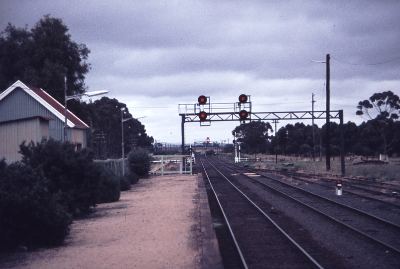 112678: Lara Looking towards Geelong