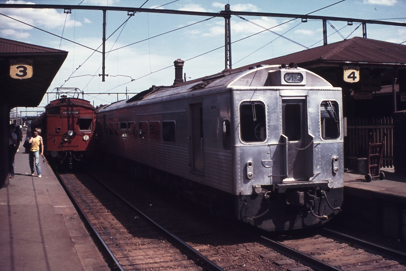 112682: North Melbourne Up Tait Suburban and Down Passenger DRC 41