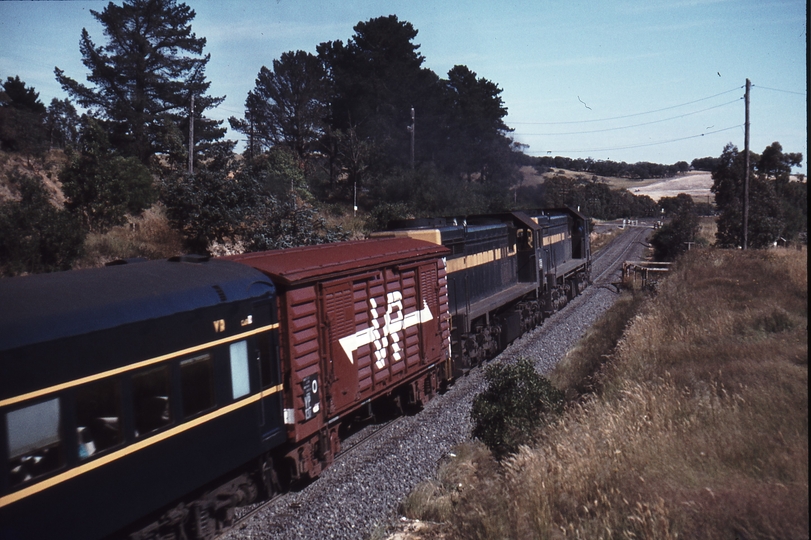 112700: Heathcote Junction Down Intercapital Daylight X 31 X xx