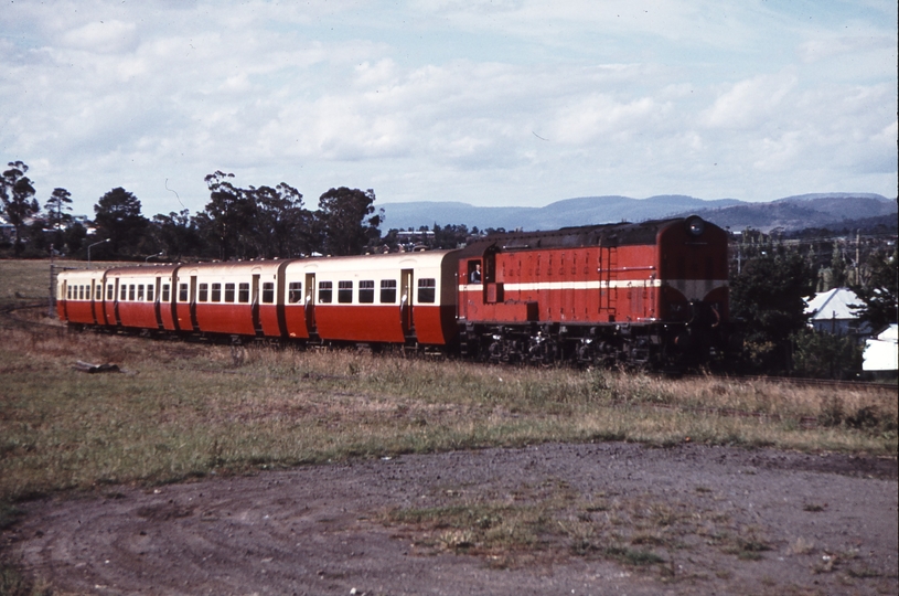 112705: Berriedale Up Suburban XA 1