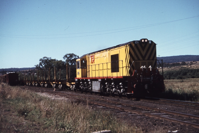 112752: St Leonards Up Log Empty ZA 2