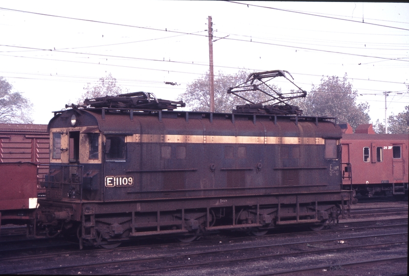 112910: Warragul Shunter E 1109