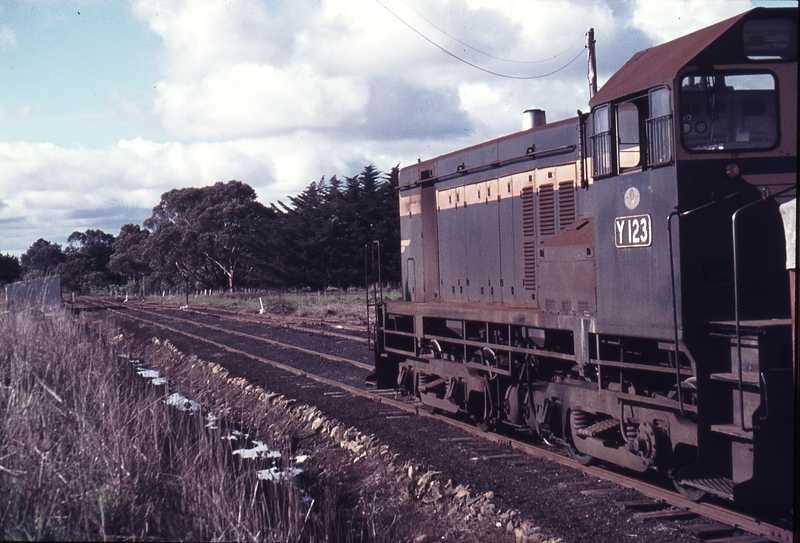 113024: Cobden Up Goods Y 123