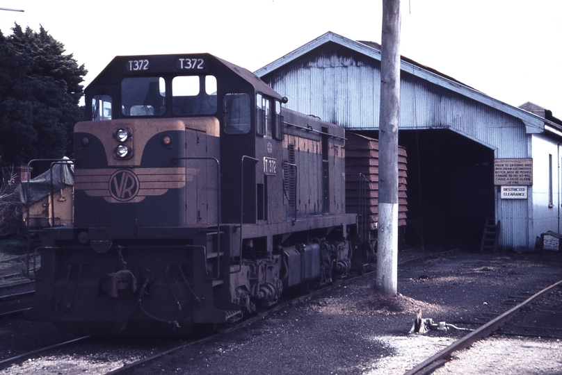 113073: Ballarat Car Shed Shunter T 372