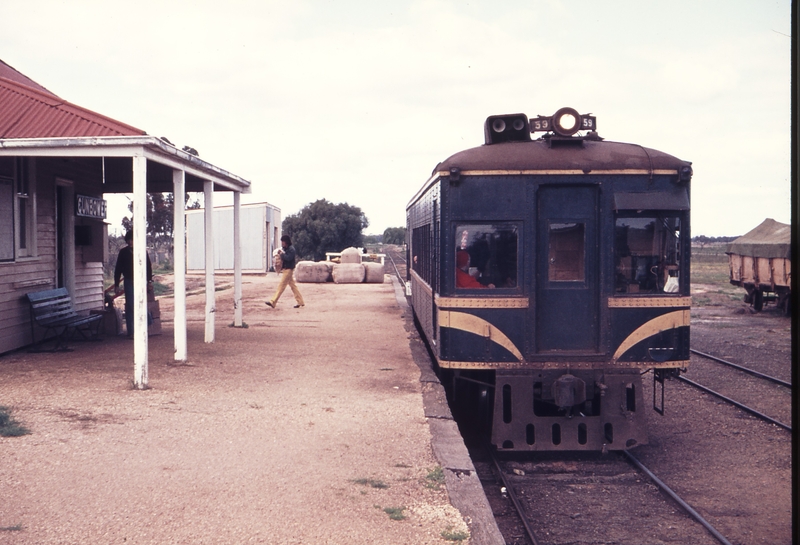 113111: Gunbower Down Rail Motor 59 RM