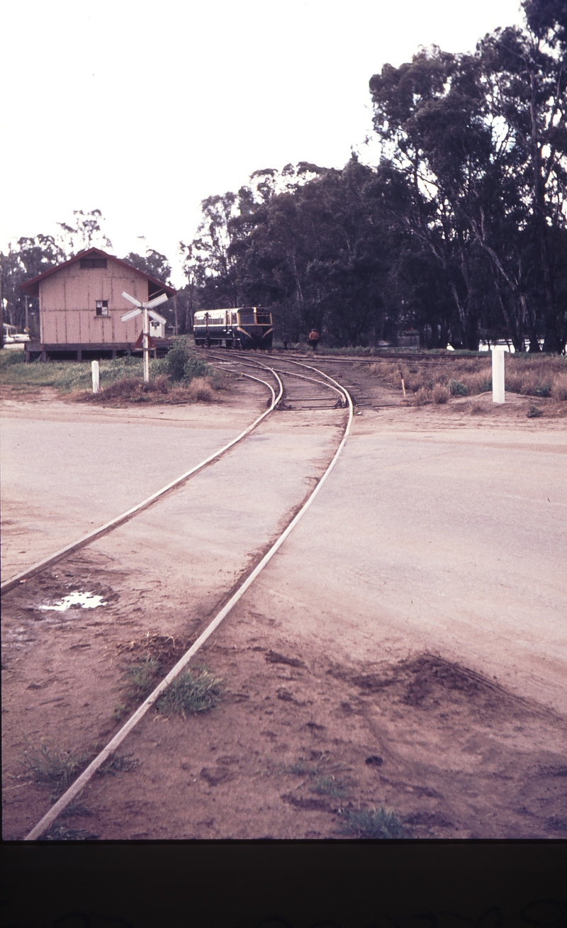 113121: Koondrook 3 RM shunting