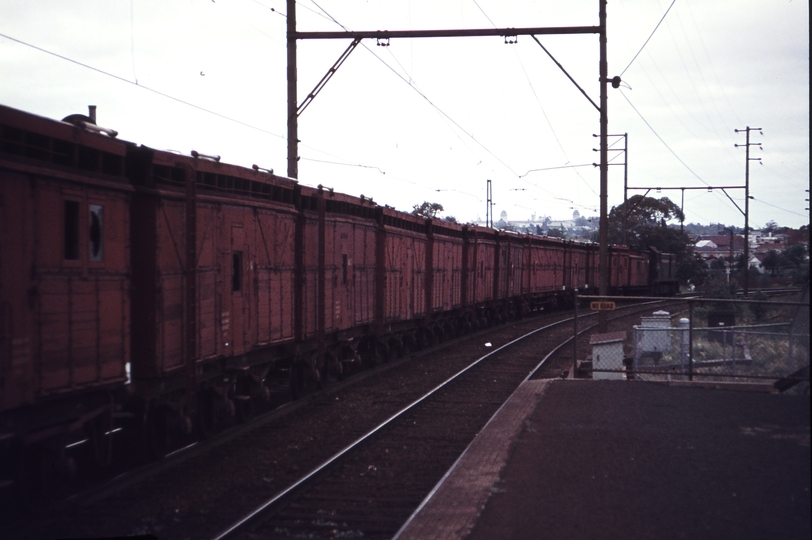 113145: Darebin Up Overhead Wiring Traion T 385