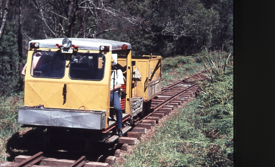 113181: Mile 33.5 Down trolley NVW 1 NG 1