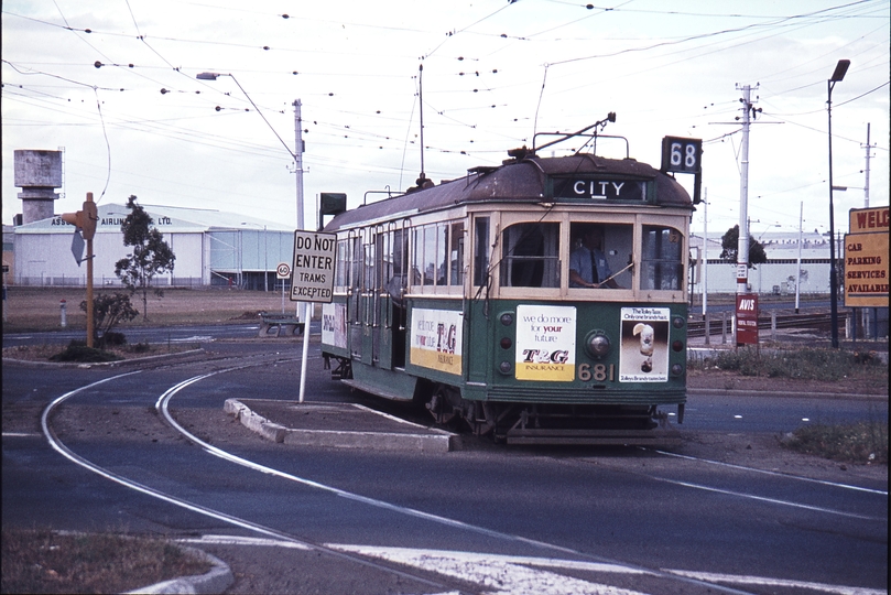 113310: Essendon Airport freeway Up W5 formerly CW5 681