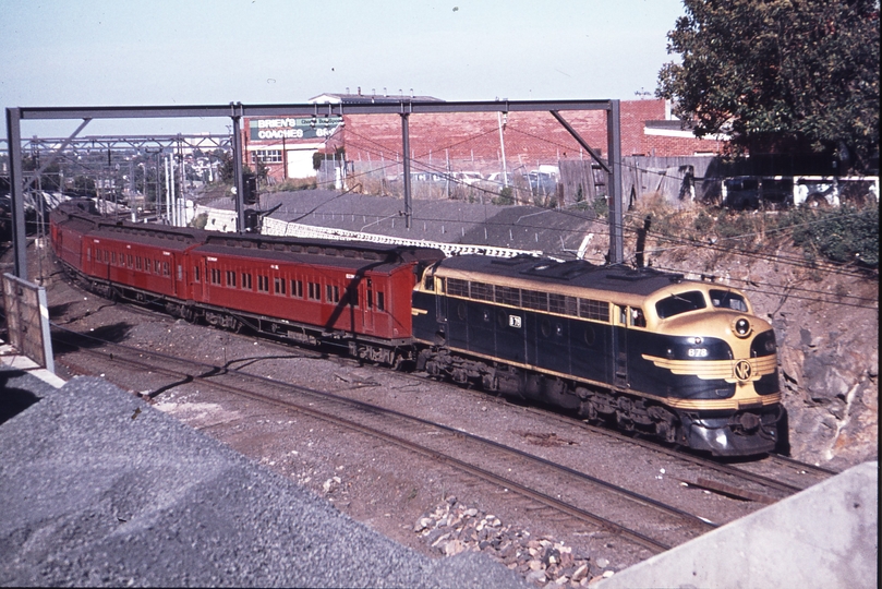 113314: Footscray Hopkins Street Down Warrnambool Passenger B 78