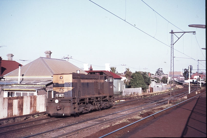 113316: Middle Footscray Up Light Engine bg Y 167