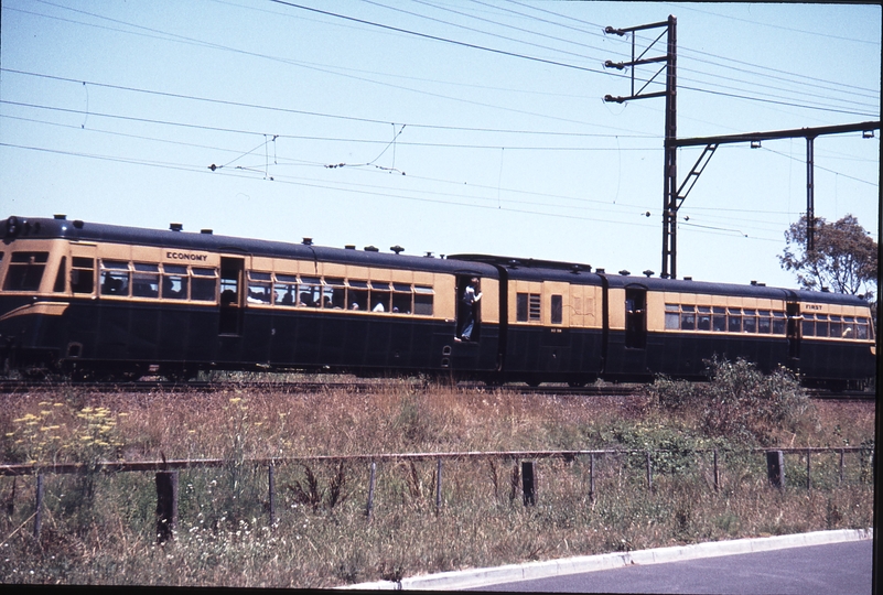 113534: Darebin up side Up ARHS Special 90 RM