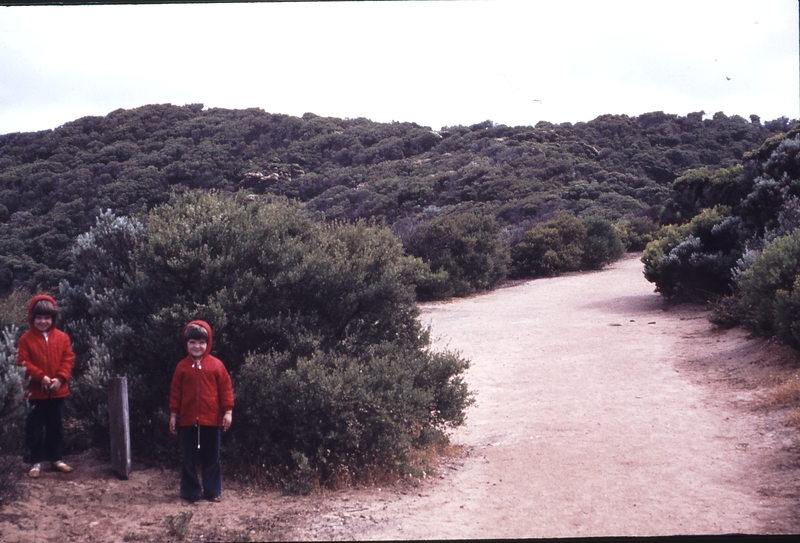 113535: Sorrento Tramway Back Beach Terminus Looking towards Front Beach Anita and Melissa Langford