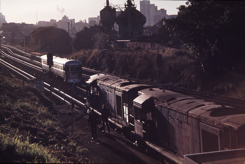 113623: Milton Up Railcars 2000 Class and Down Goods 1338 1327