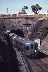 113644: Bowen Hills Up Empty Cars 1505