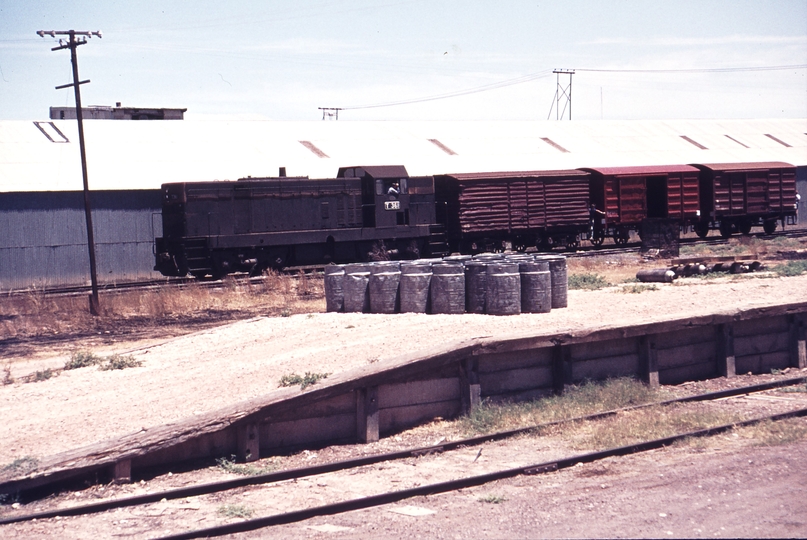 113753: Merbein T 361 shunting