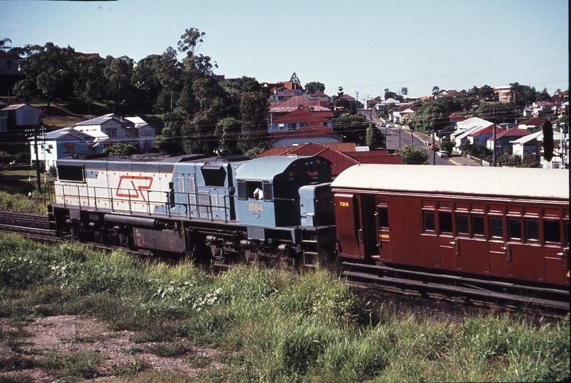 113777: Gloucester Street Up Suburban 1564