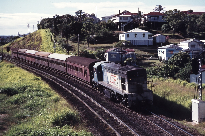 113779: Gloucester Street Down Suburban 1487