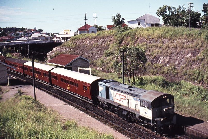 113782: Gloucester Street Down Suburban 1756