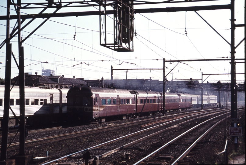 113801: MacDonaldtowbn Down Riverina Express DEB Set