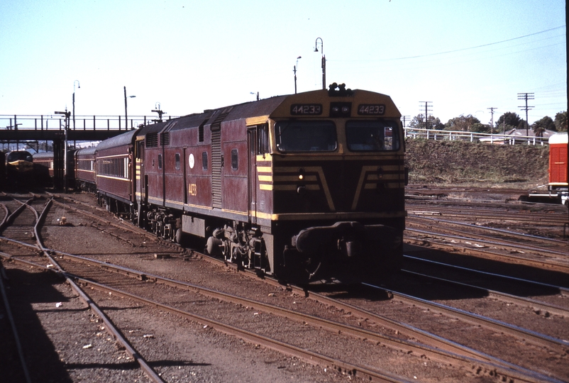 114070: Albury Down Intercapital Daylight Express 44233