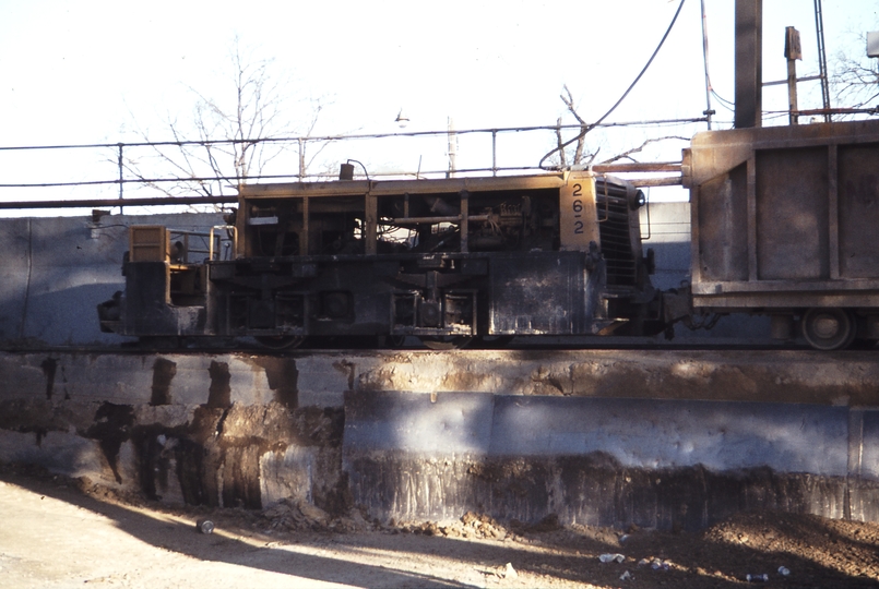 114136: MURLA Worksite C Codelfa Holland 3 6 gauge Locomotive at Muck Discharge