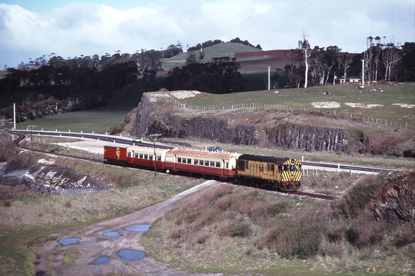 114164: Doctors Rocks Down AREA Special X 1
