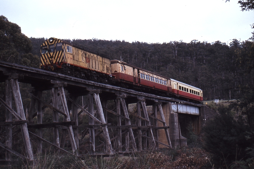 114229: Karoola Bridge Down AREA Special X 25