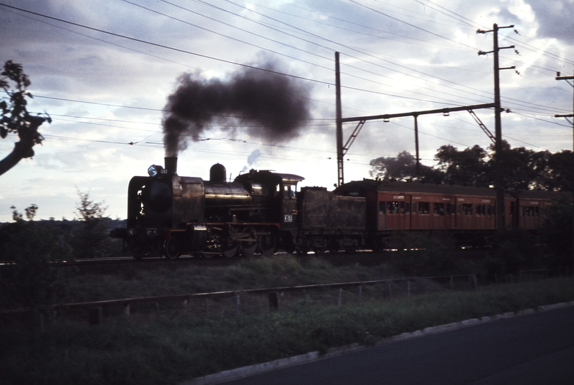 114380: Darebin up side Down Special Passenger K 153