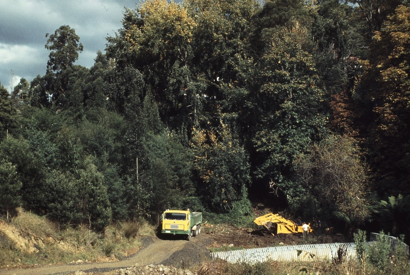 114392: Belgrave Traxcavator bogged near Multiplate Culvert Extension