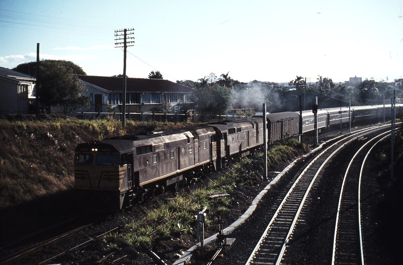 114491: Park Road Up Brisbane Limited Express 44220 44204