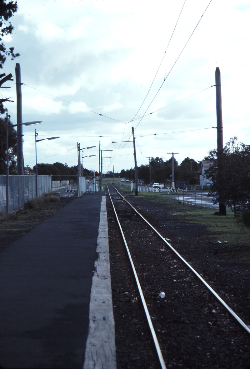 114531: Altona Looking towards Westona