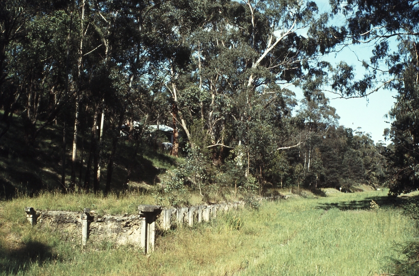 114644: Launching Place Looking towards Lilydale