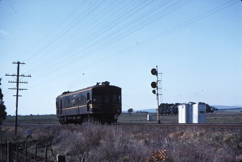 114680: Donnybrook down side Opposite Mineral Springs Park 1:30pm Seymour Passenger 59 RM