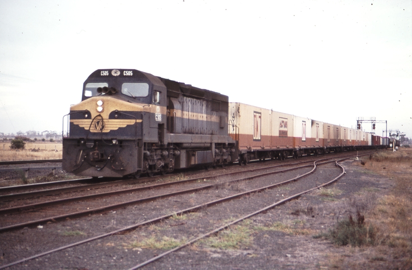 114736: Deer Park Up Goods C 505