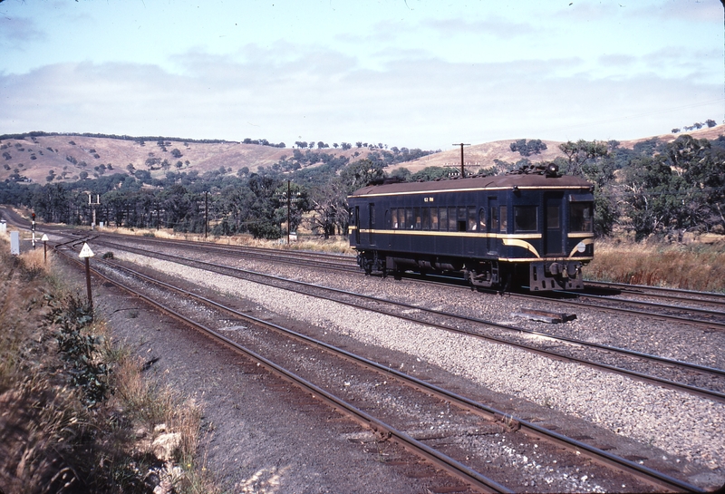 114875: Apex Siding km 66 8314 Up Passenger from Seymour 62 RM