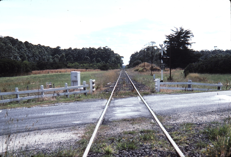 114901: Hedley Looking towards Yarram