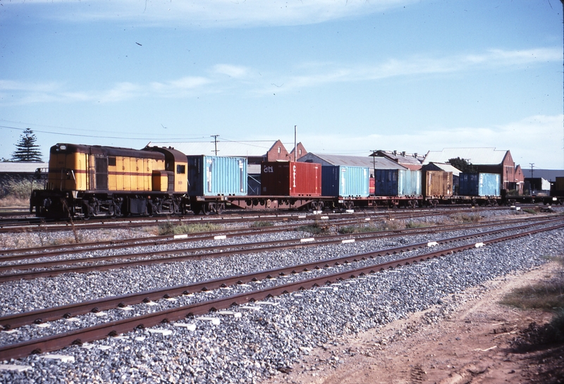 114917: Dry Creek Down Goods bg from Port Adelaide 809