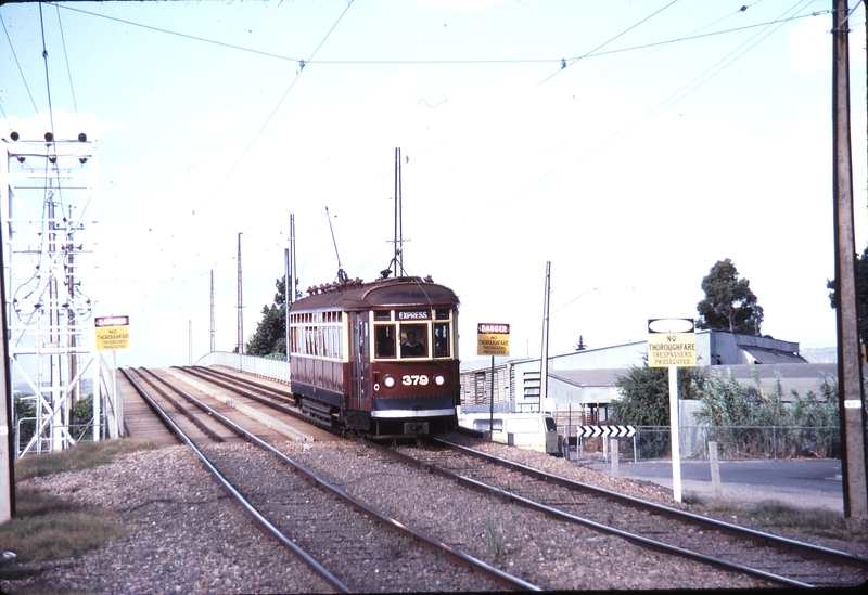 114937: Goodwood Overpass South Approach Down Express H 379