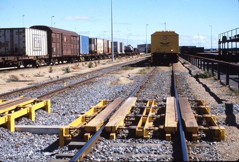 114974: Dry Creek Bogiwe Exchange Track Brakes on Srandard Gauge