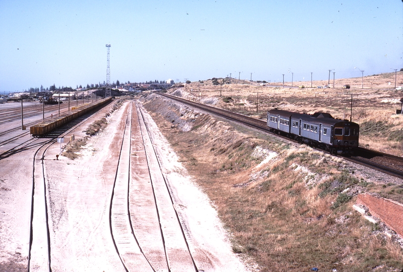 115066: Leighton Down Suburban ADB 779 leading