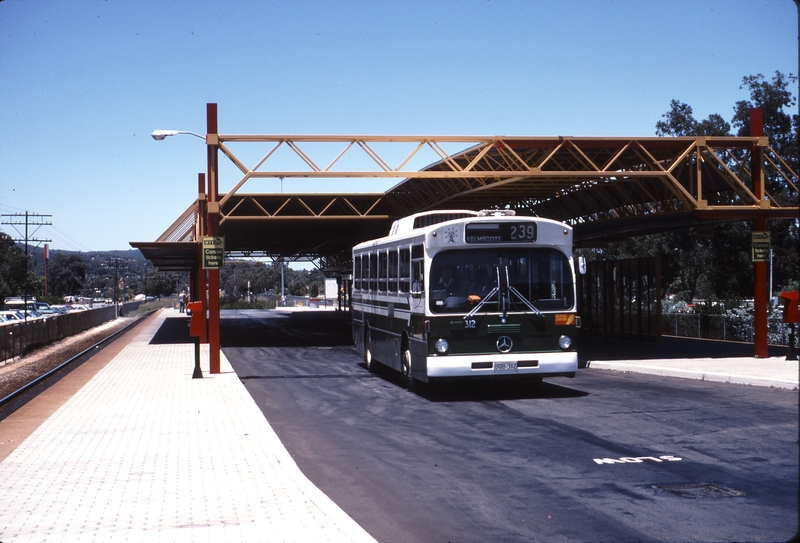 115073: Kelmscott Bus Interchange Looking towards Armadale Mercedes Benz Bus 0305 312 departing