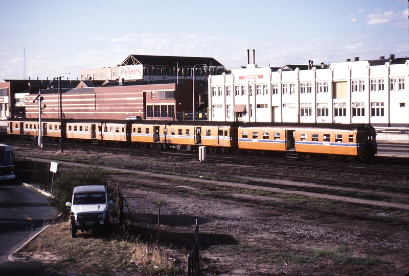 115081: Perth City B Up Suburban to Fremantle 4-car ADG-ADA ADA 765 trailing