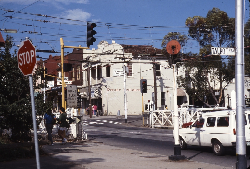 115377: Kooyong Level Crossing Looking South