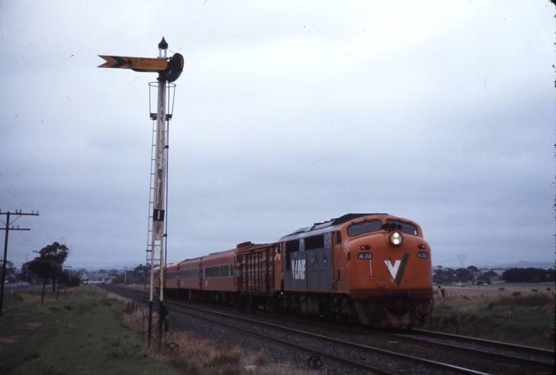 115387: Sydenham up side km 23 8038 Up Passenger from Swan Hill A 73