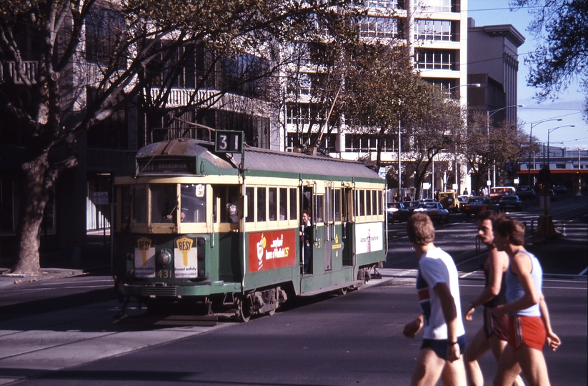 115440: Collins Street at King Street Down W2 431