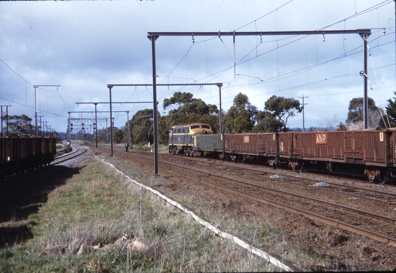 115491: Nar Nar Goon L 1168 shunting Down Goods