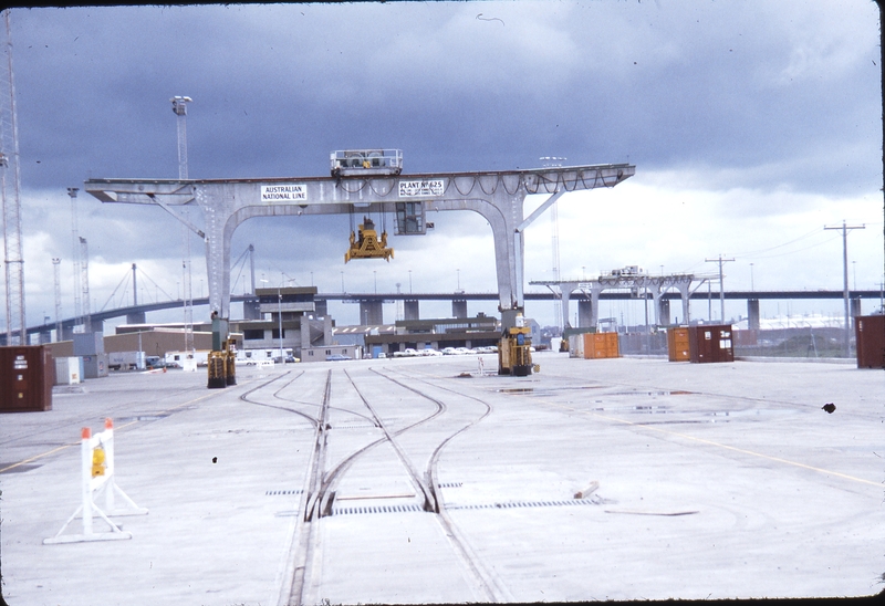 115522: Webb Dock Looking towards Shore