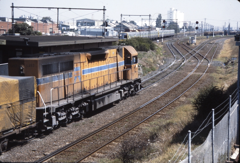 115725: West Footscray Junction Down Freight L 257