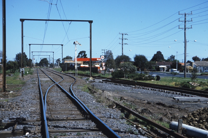 115804: Keon Park Looking Towards Melbourne